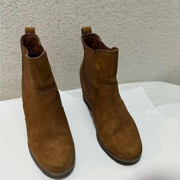 Universal Thread wedge boot tan size 7 - Picture 7 of 8